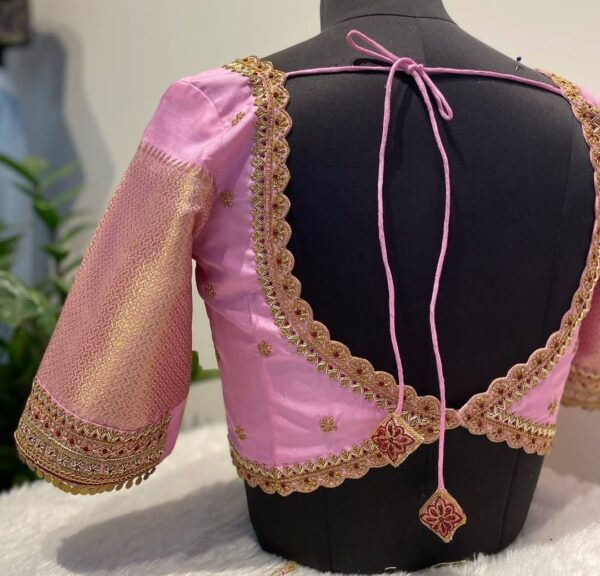 Graceful Baby Pink V-Neck Cutwork Blouse – Perfect for Elegant Occasions