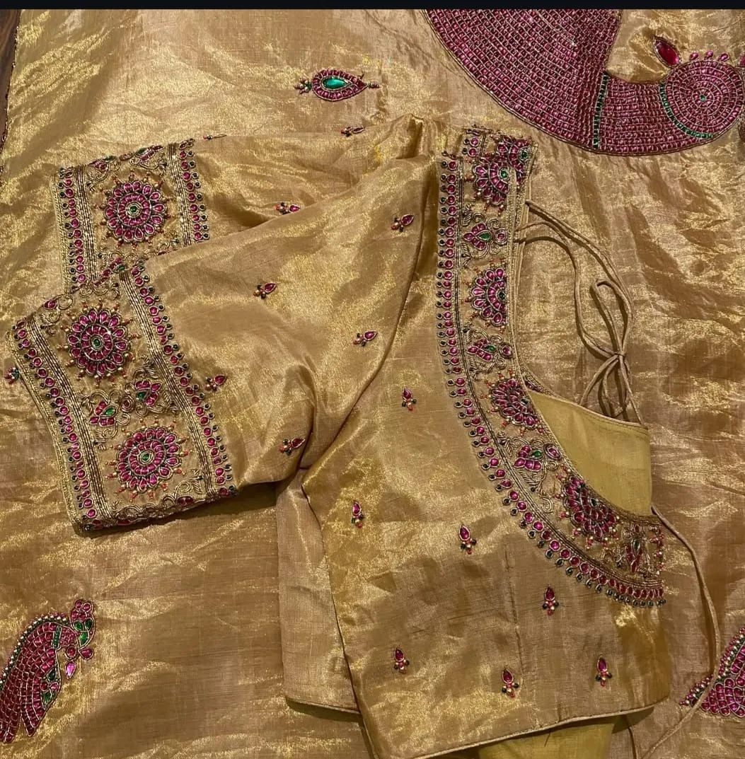 Ethereal Shine – Tissue Bridal Charm