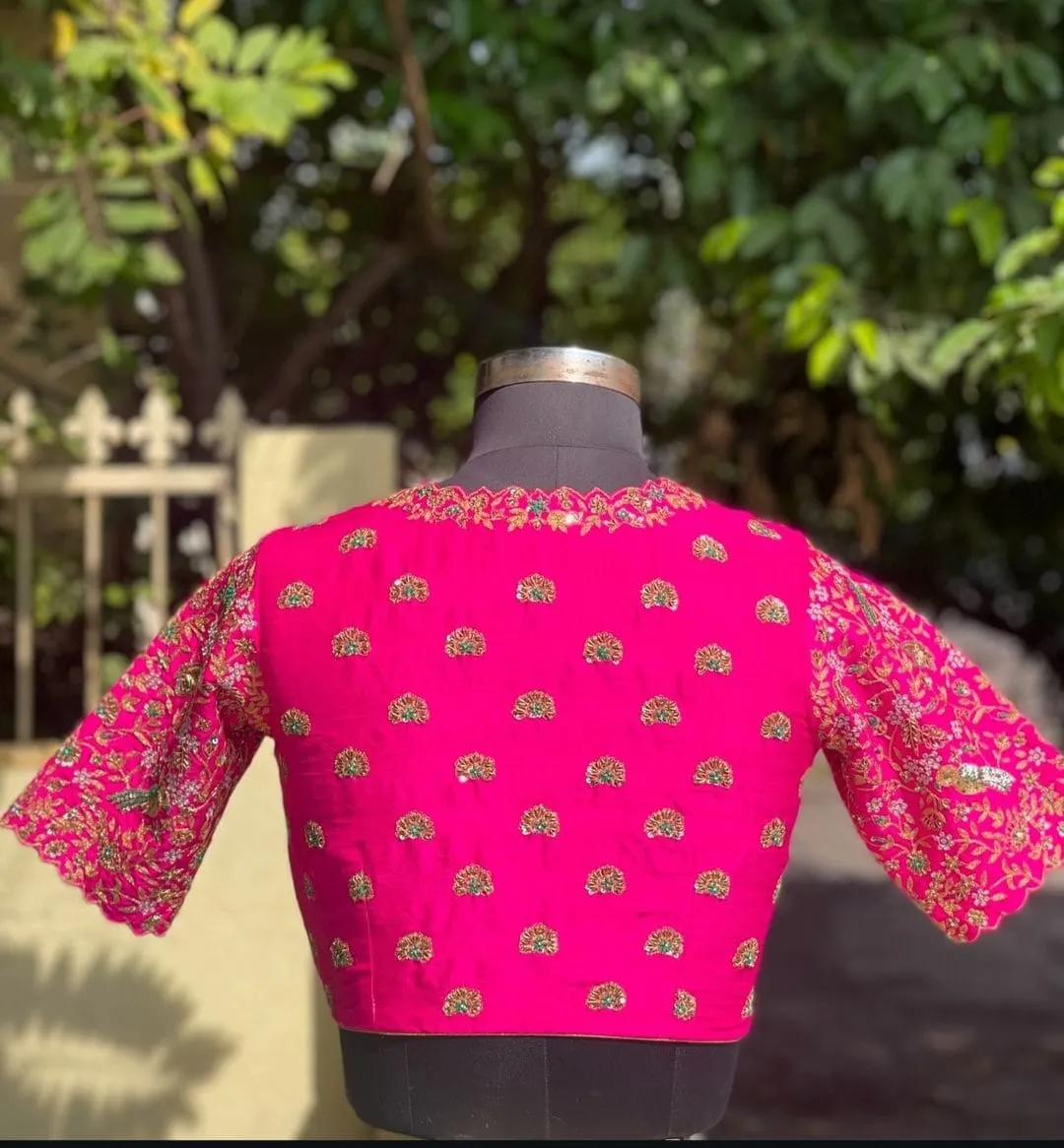 Parrot Paradise – Bridal Pink Elegance