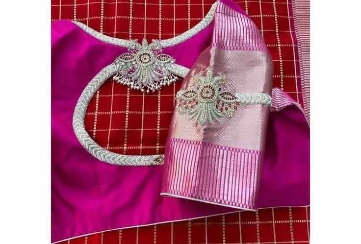 Peacock Grace – Armlet Boat Neck Beauty