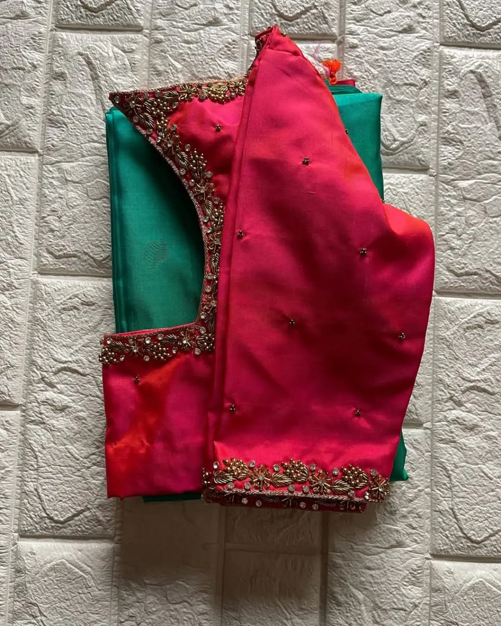 Reddish Pink Border Work Blouse – Perfect for Festive Wear