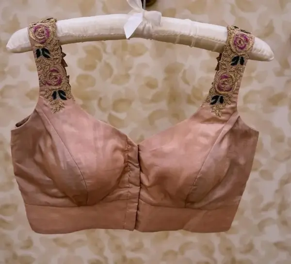 Sophisticated Peach Sleeveless Blouse with Back Open Design