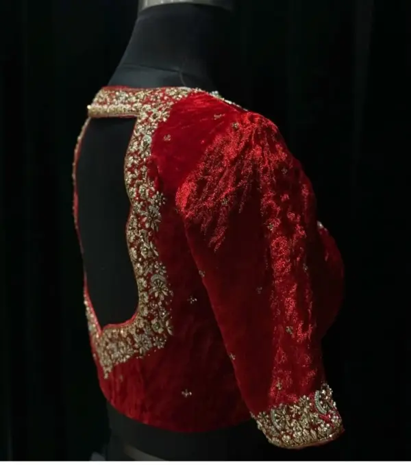 Luxurious Velvet Maggam Work Blouse – Trending Statement Piece!