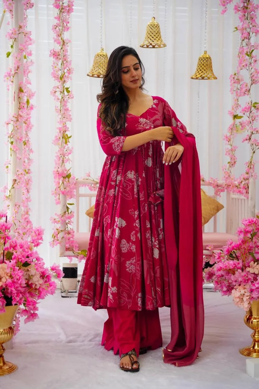 Stylish Aura Maroon Suit with Dupatta