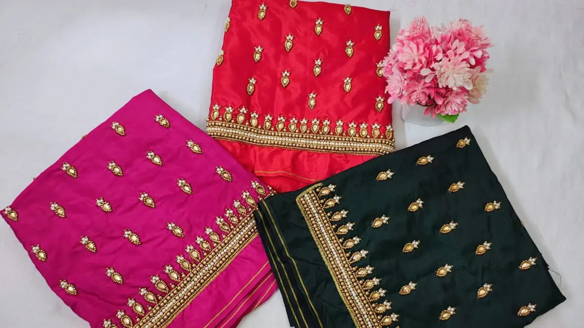 Timeless Beauty – Border Buti Blouse with Classy Minimal Work