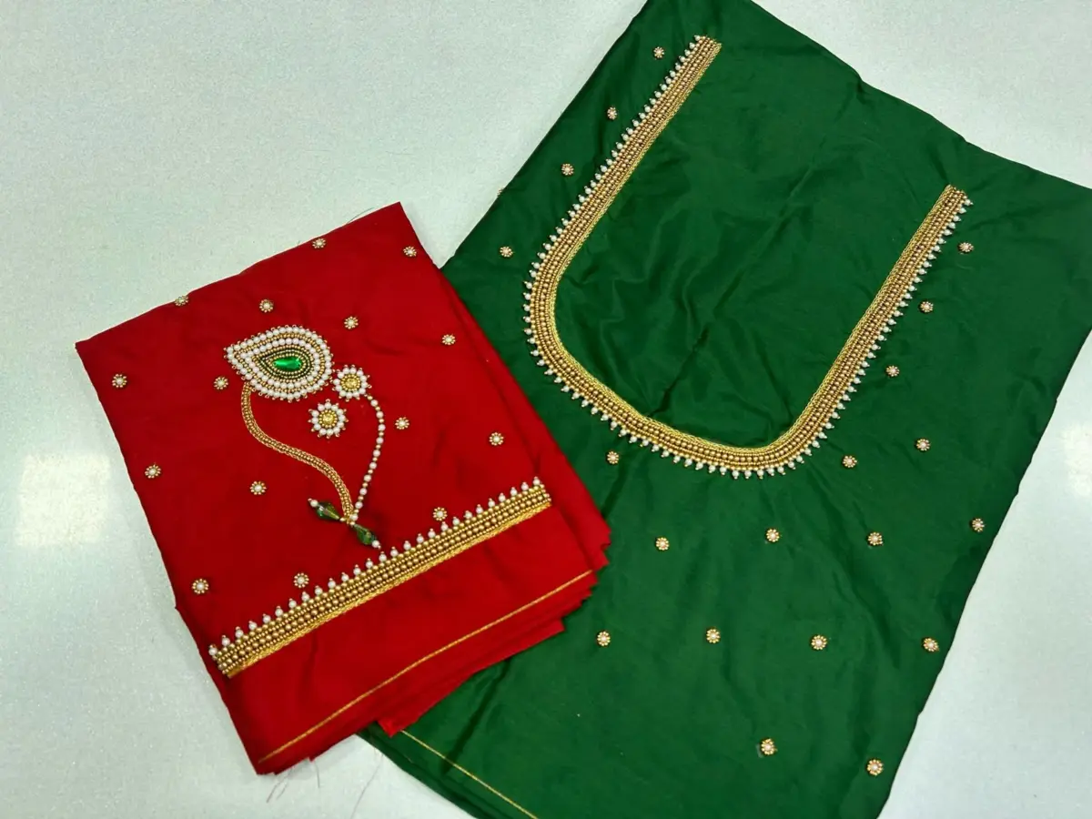 Timeless Beauty – Elegant Nath Collections at Unbeatable Prices