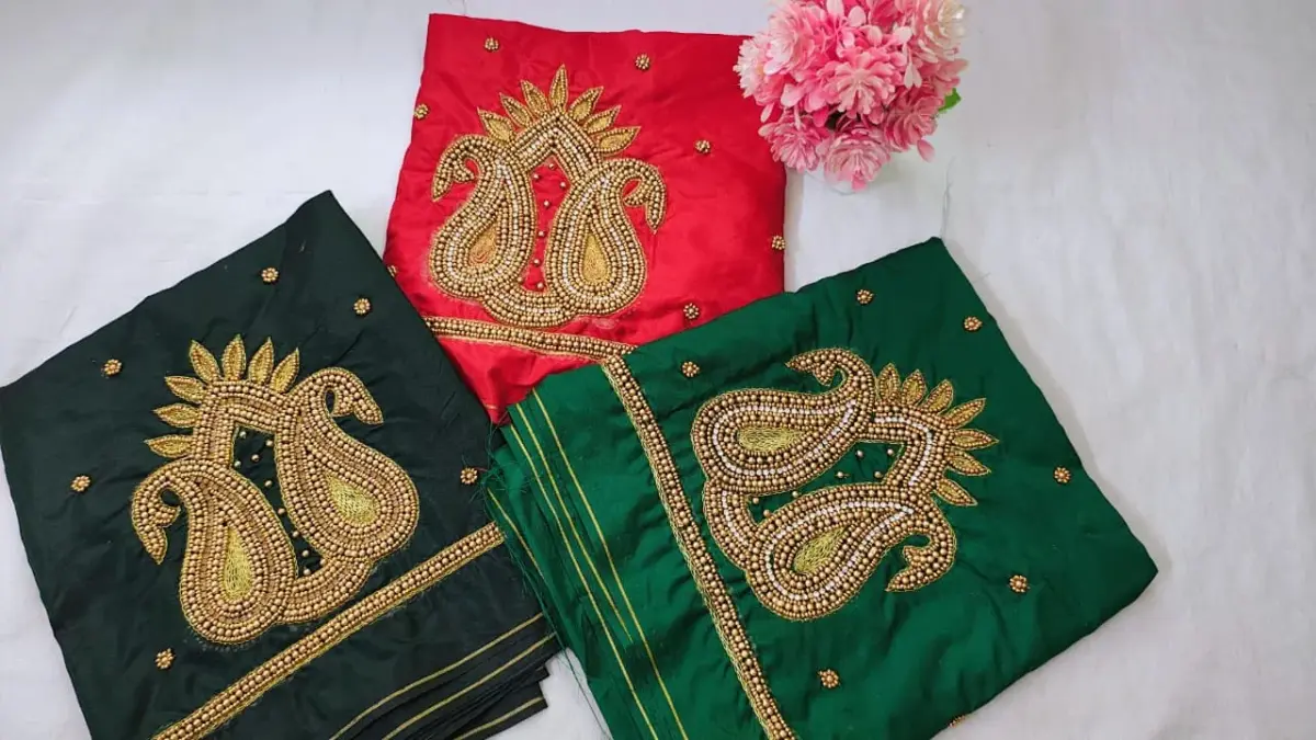 Vibrant Beauty – Limited-Time Offer on Mango Buti Blouse Design