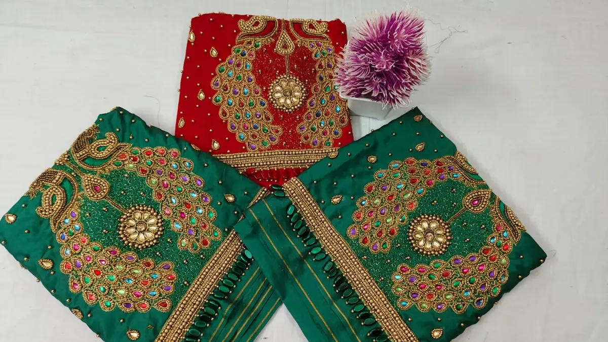 Exquisite Peacock Bridal Aari Work Blouse – Grand Offer Alert! 5