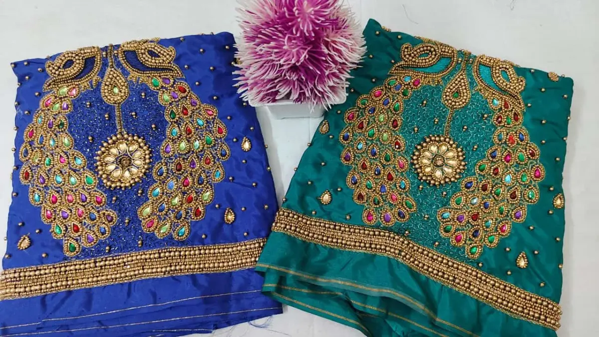 Exquisite Peacock Bridal Aari Work Blouse – Grand Offer Alert! 6
