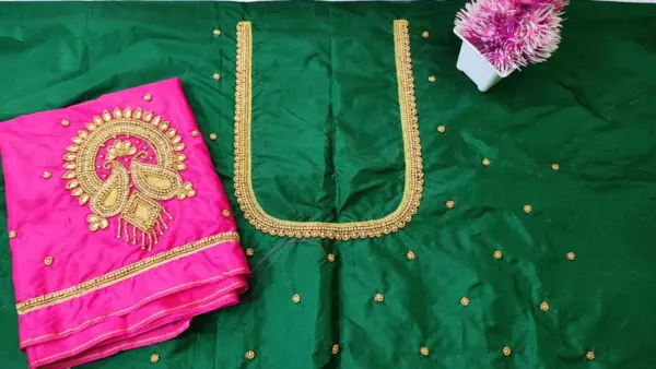 Graceful Moon Buti Aariwork Blouse – Elegant Beauty on Offer