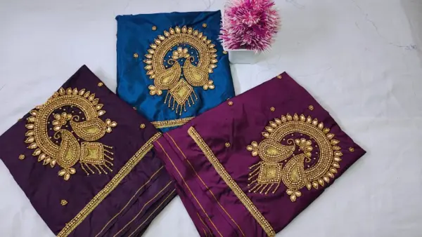 Graceful Moon Buti Aariwork Blouse – Elegant Beauty on Offer