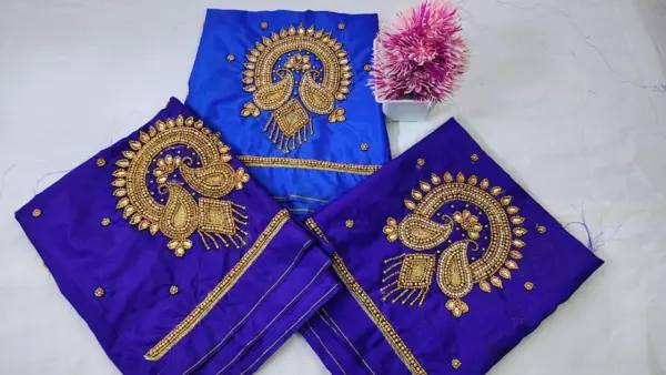 Graceful Moon Buti Aariwork Blouse – Elegant Beauty on Offer