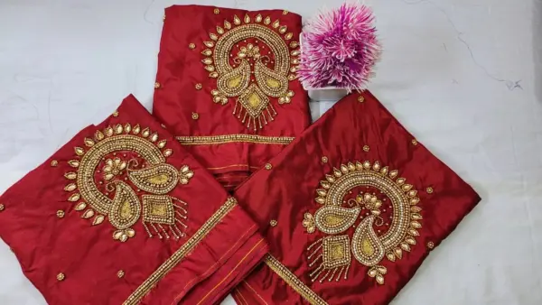 Graceful Moon Buti Aariwork Blouse – Elegant Beauty on Offer