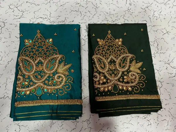 Elegant Threads – Buti Aariwork Blouse for Effortless Grace