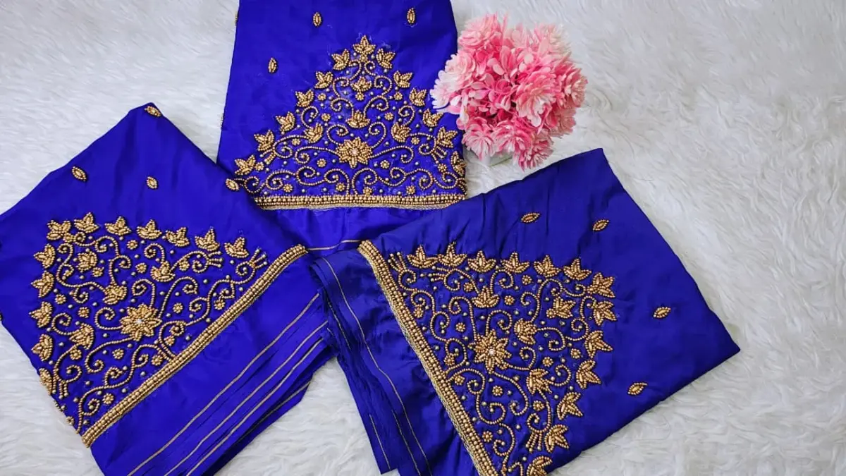 Elegant Tissue Buti Aariwork Blouse – Handcrafted Design at Offer Price | Customizable Ethnic Wear Online 10
