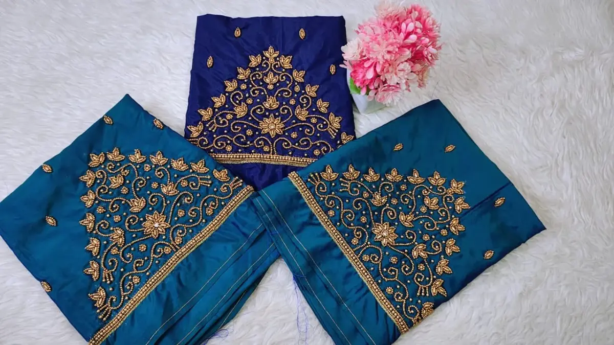 Elegant Tissue Buti Aariwork Blouse – Handcrafted Design at Offer Price | Customizable Ethnic Wear Online 2