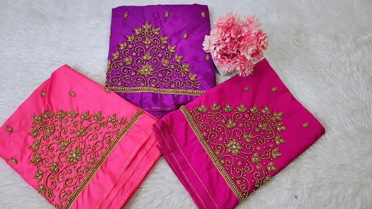 Elegant Tissue Buti Aariwork Blouse – Handcrafted Design at Offer Price | Customizable Ethnic Wear Online 6