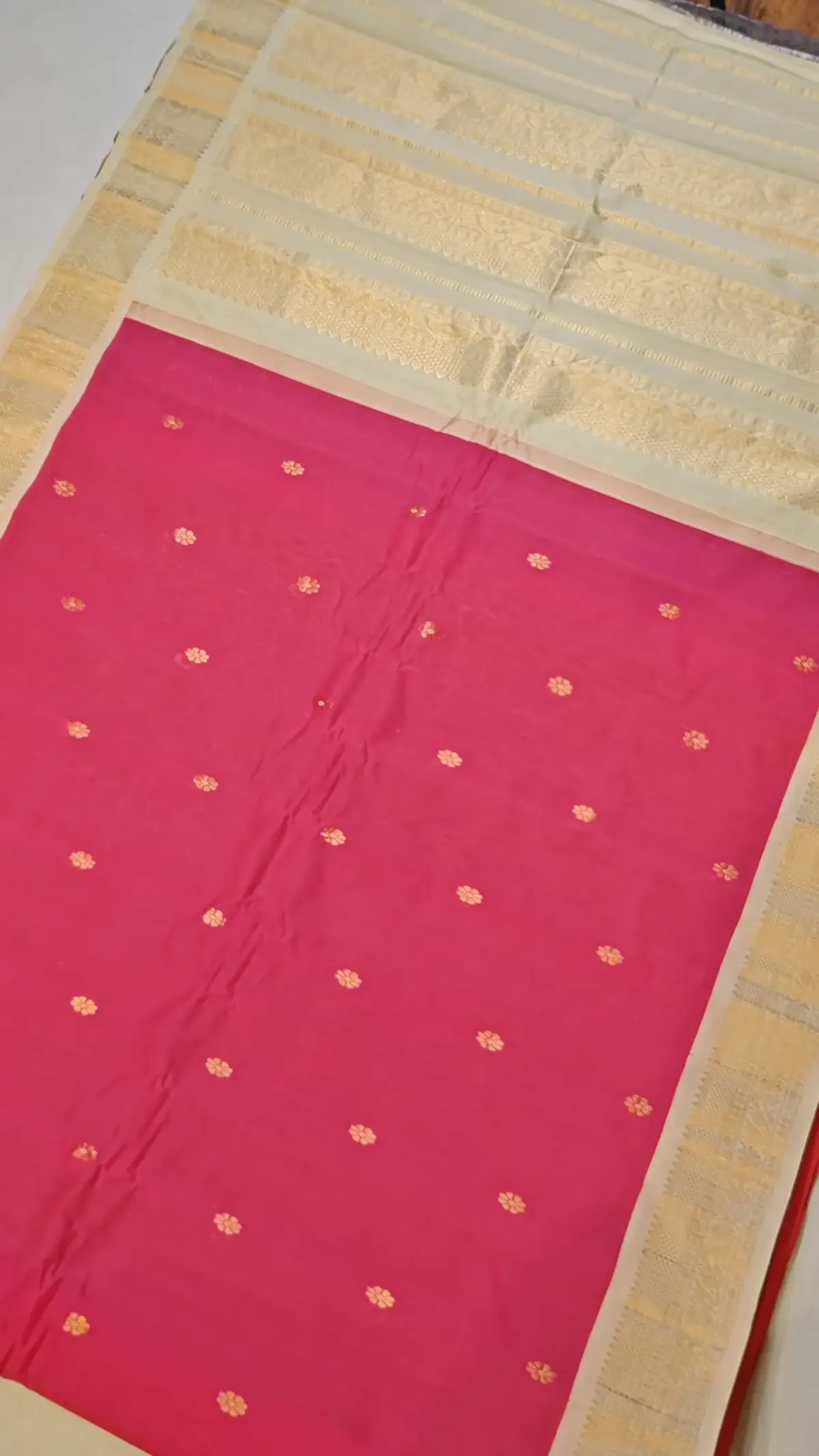 Premium Gadwal Cotton Saree with Buta Meena & Kuthu Interlock Weaving | Pure Combed Yarn
