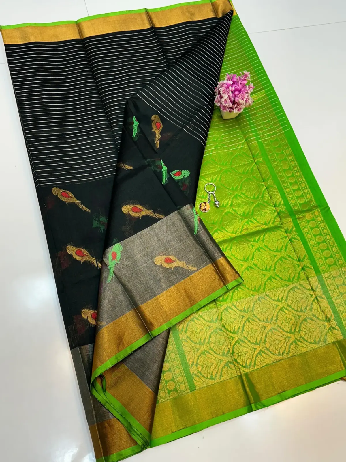 Pure Handloom Checks Cotton by Pattu Sarees with Minimal Kaddi Border Finish