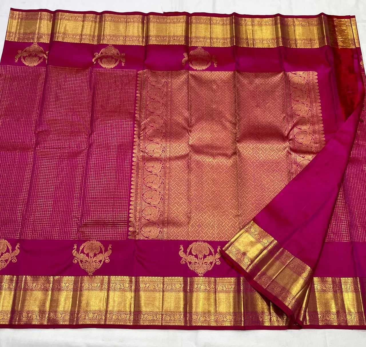 BridalGrade 100% Pure Kanchipuram Silk Saree  Pink Tone with 2G++ Pure Zari & Silk Mark Certification