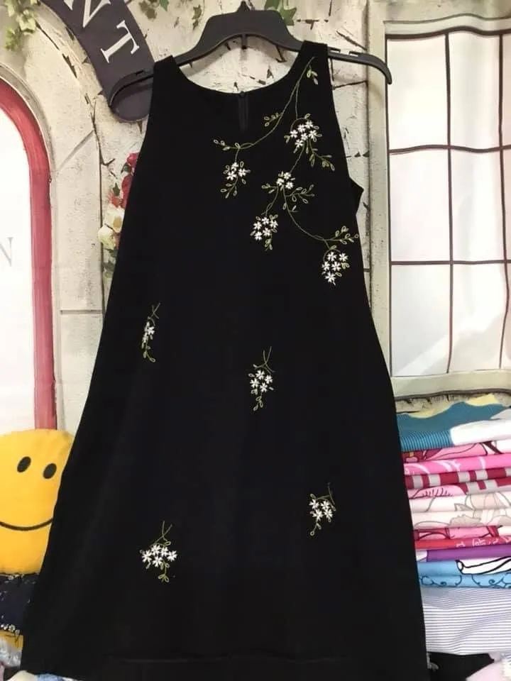 Black Sleeveless Embroidered Dress | Minimalist Floral Hand-Stitched Casual Midi Dress