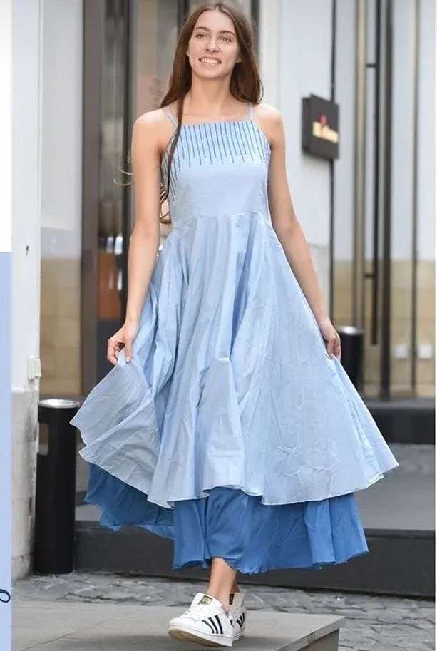 Chic Blue Sleeveless A-Line Dress – Modern Tiered Casual Gown for Women