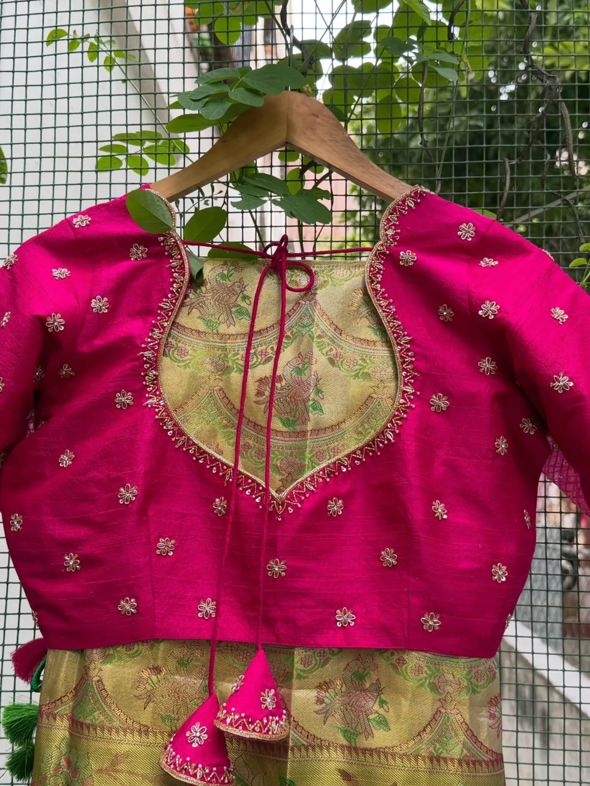 Designer Magenta Maggam Blouse with Zardosi Detail | Custom Hand-Embroidered Ethnic Blouse
