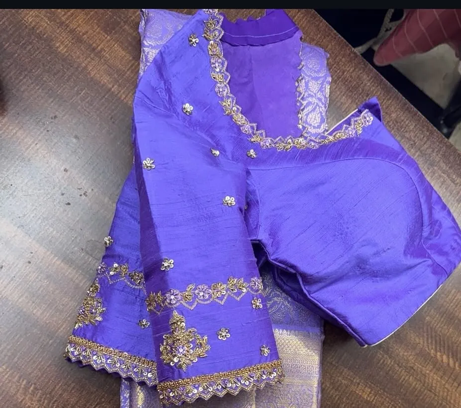 Elegant Hand-Embroidered Silk Saree Blouse Featuring Intricate Floral Zardosi Details"