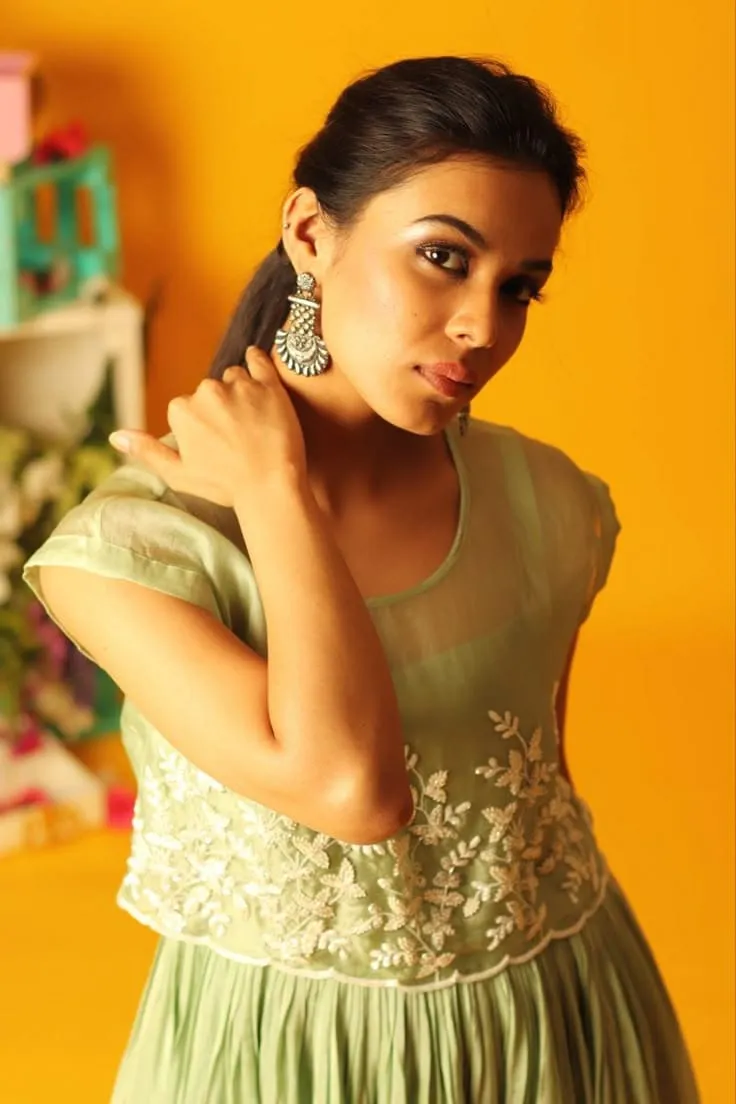 Elegant Pastel Green Floral Embroidered Ethnic Gown