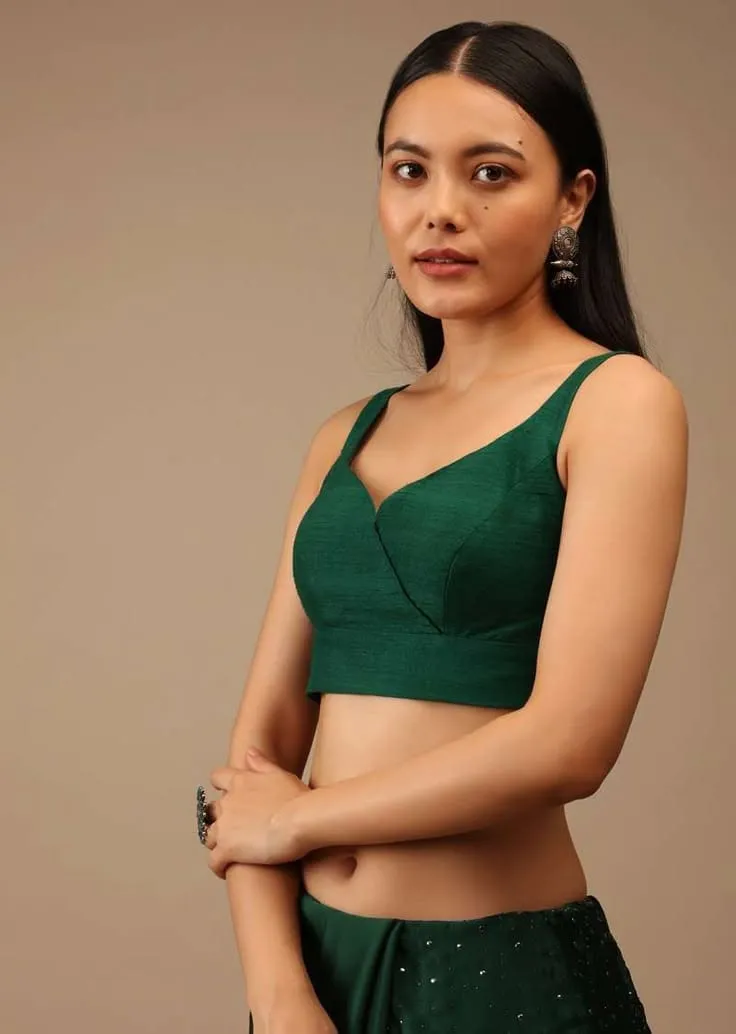 Versatile Emerald Green Saree Blouse | Minimalist Designer Ethnic Fit 1
