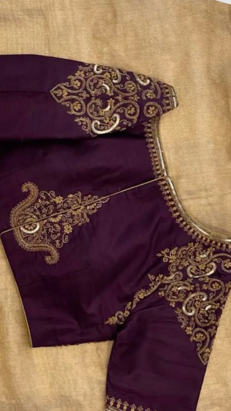 Handcrafted Aari Work Wine Silk Saree Blouse – Gold Zardozi Paisley Shoulder & Sleeve Motif Design