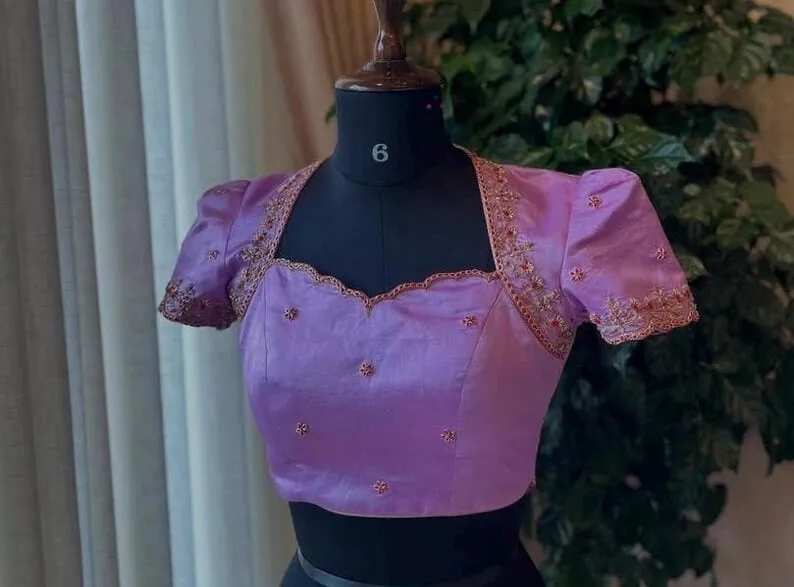 Lavender Silk Sweetheart Neck Blouse with Puff Sleeves – Scallop Cutwork Zari Embroidered Saree Blouse