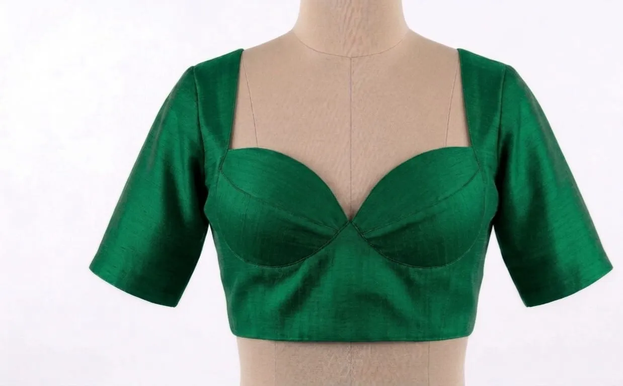Sweetheart Bustier Silk Saree Blouse – Padded Back-Button Readymade Ethnic Top