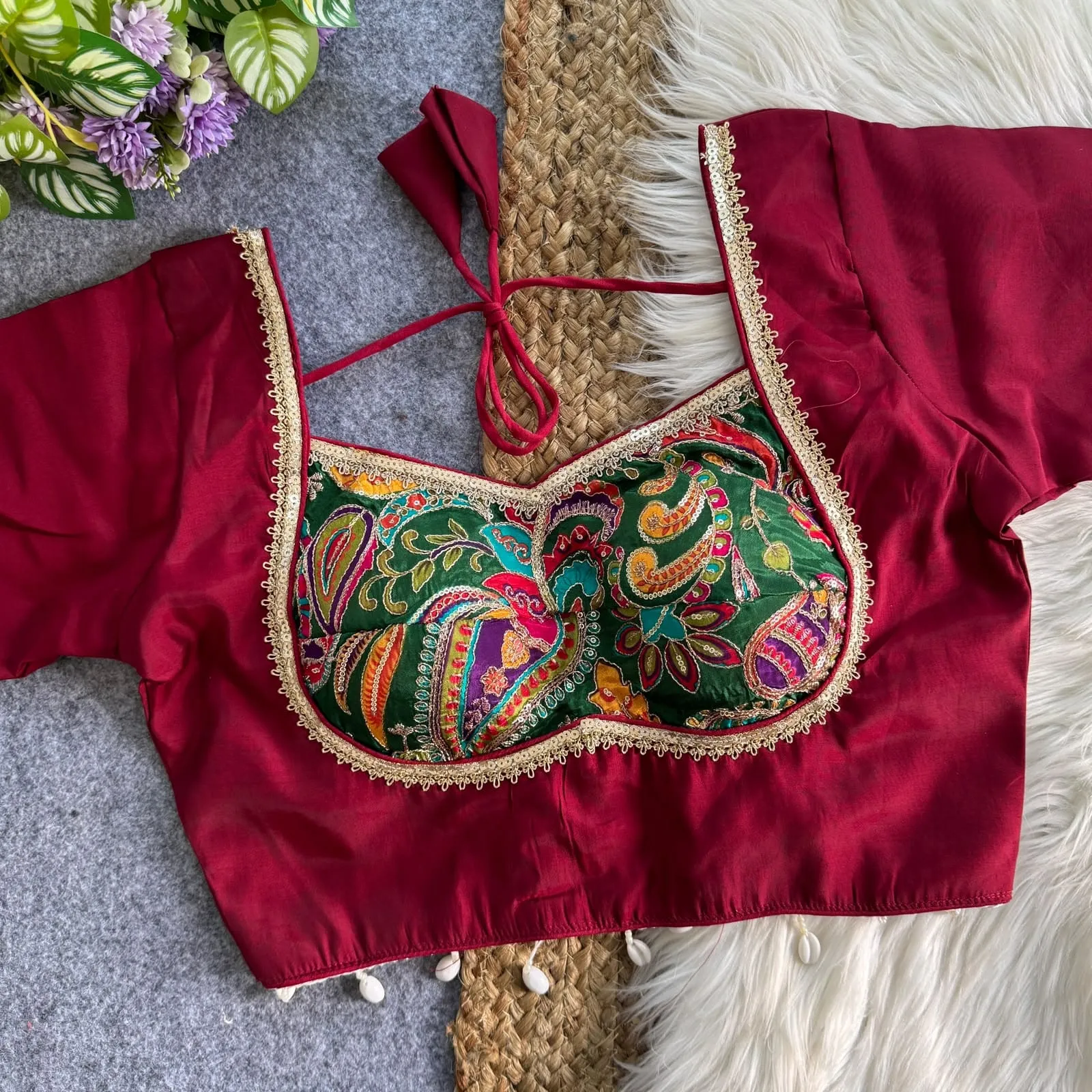 Designer Mumtaz Cut Saree Blouse – Roman Silk Contrast Paisley Print & 3/4 Elbow Sleeves