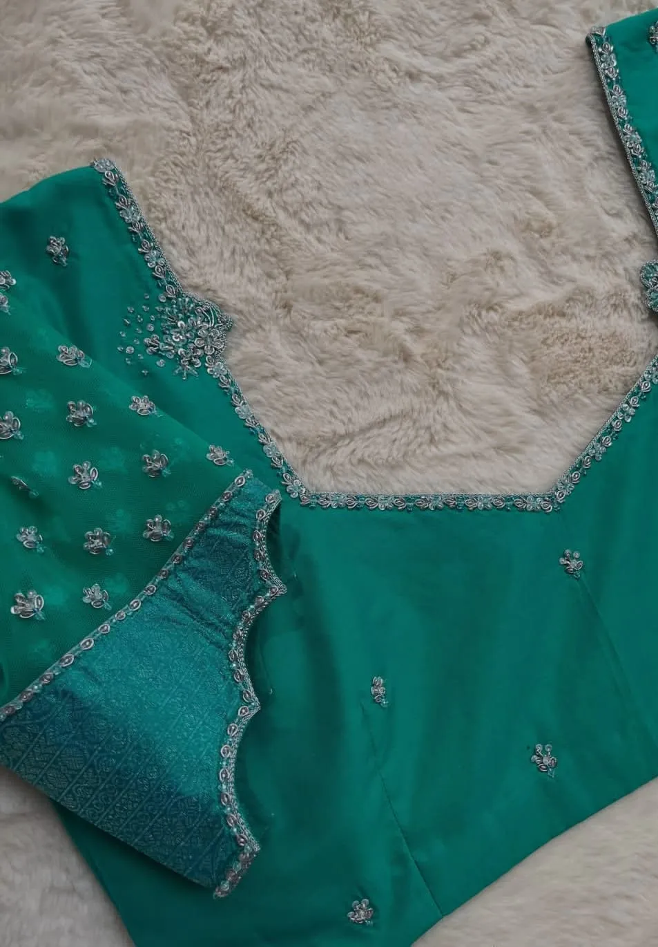 Emerald Green Scallop Border Saree Blouse | Silver Zari & Sequin Net Sleeve Designer Readymade Blouse
