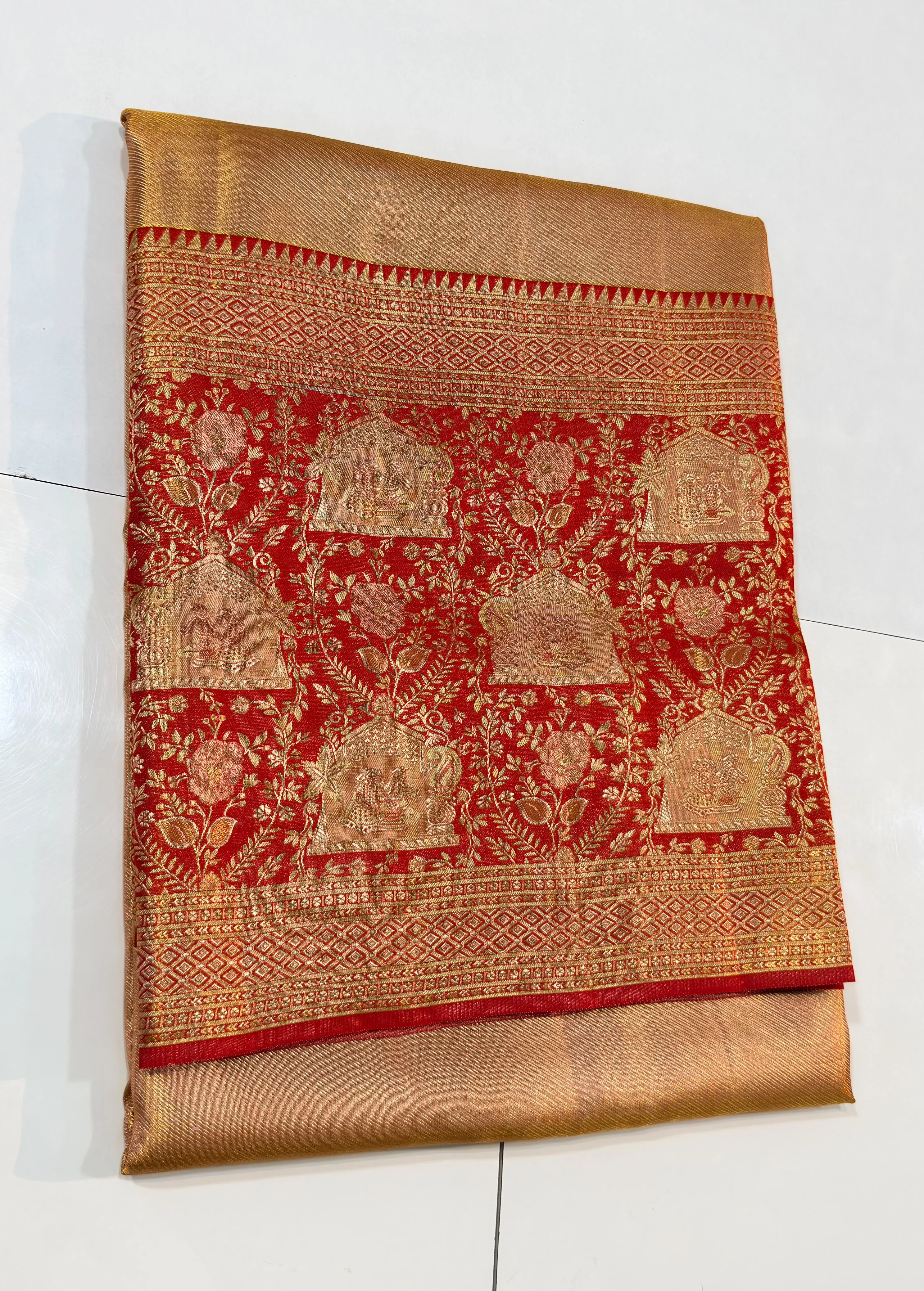 Exclusive Tissue Gold & Bridal Red Handloom Silk Saree | Heavy Weave Pattu Saree with Wedding Procession Border