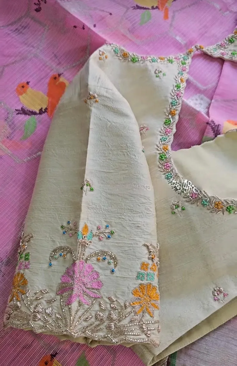 Off-White Raw Silk Saree Blouse with Multi-Color Zari Work | Floral Scalloped Neckline Hand Embroidered Blouse