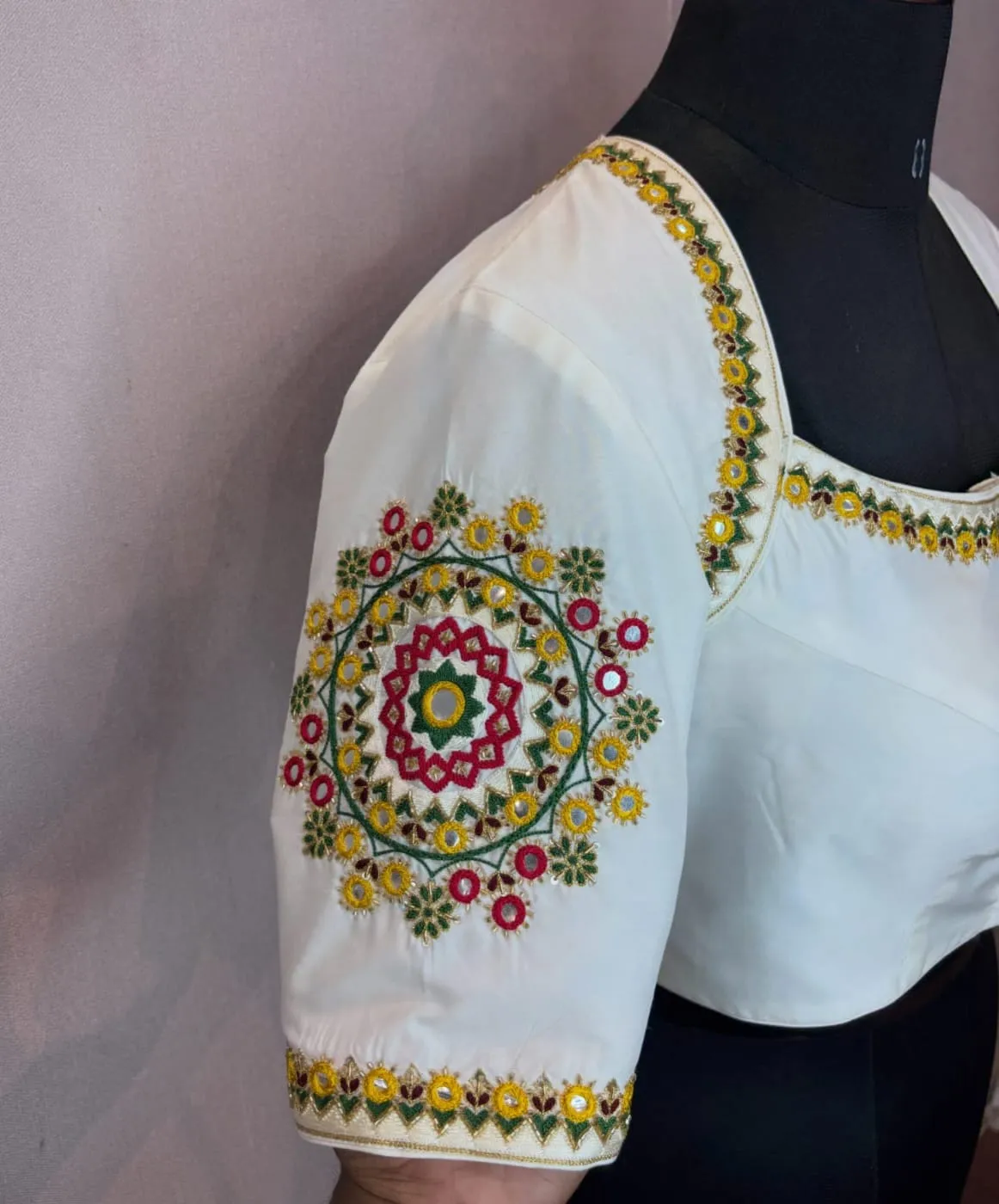Off-White Silk Saree Blouse with Traditional Kutchi Mirror Work Mandala & Sweetheart Neck