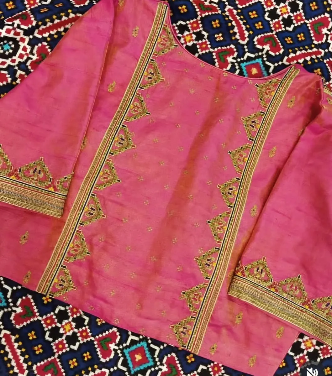 Party Wear Pink Maggam Work Blouse Designs for Silk Sarees 1