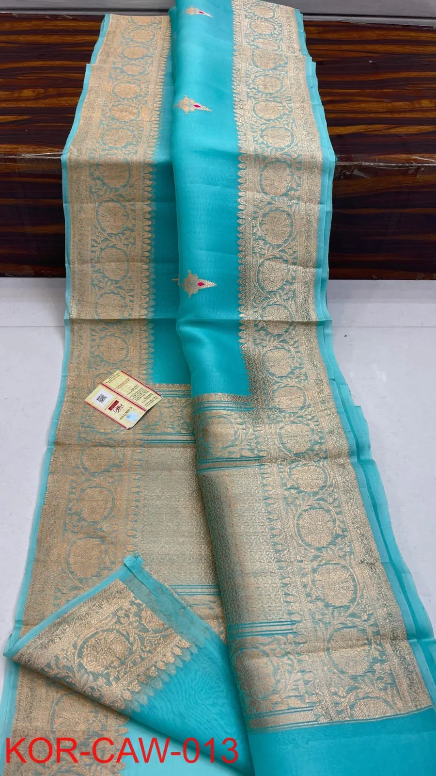 Pure Banarasi Kora Organza Silk Saree with Kadhwa Zari Weave