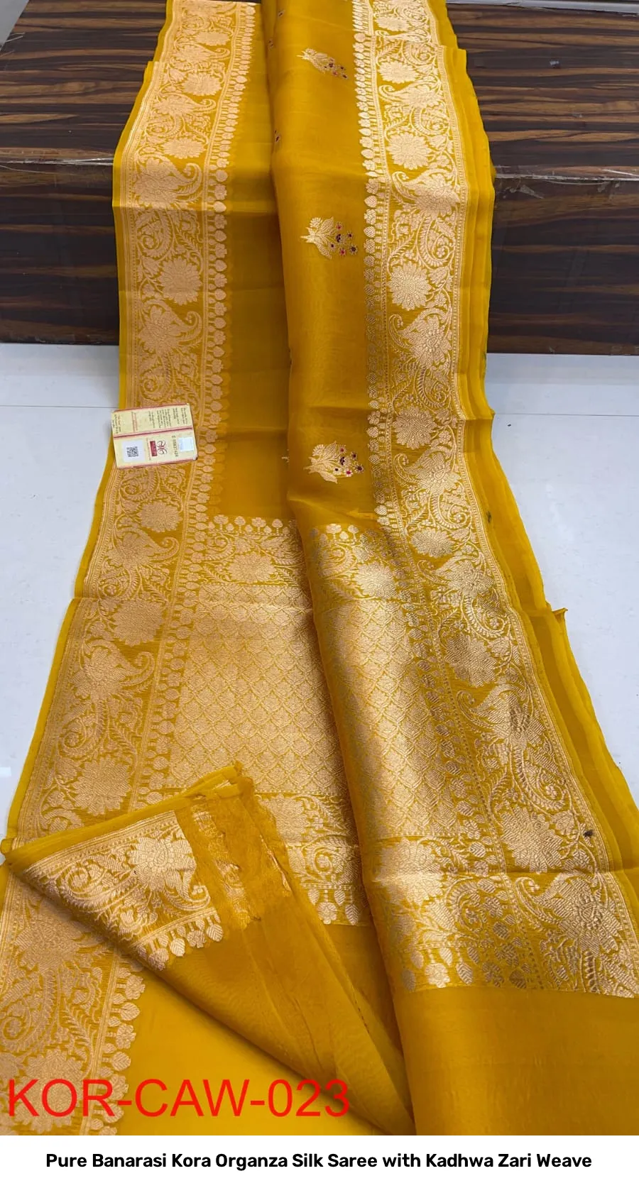 Pure Banarasi Kora Organza Silk Saree with Kadhwa Zari Weave 18