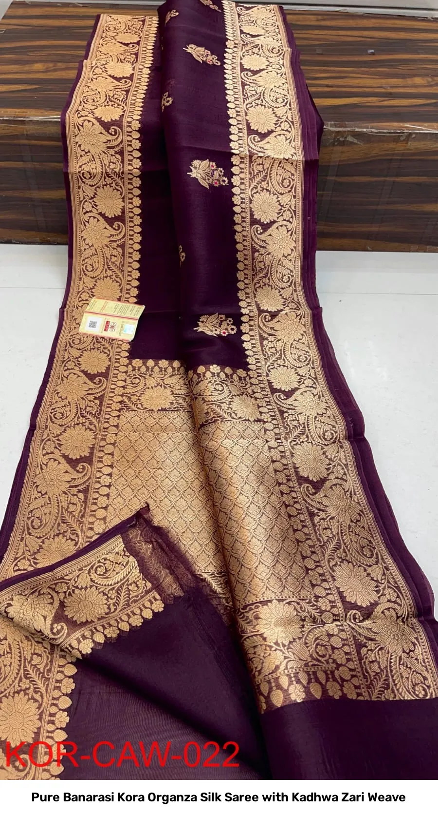Pure Banarasi Kora Organza Silk Saree with Kadhwa Zari Weave 24