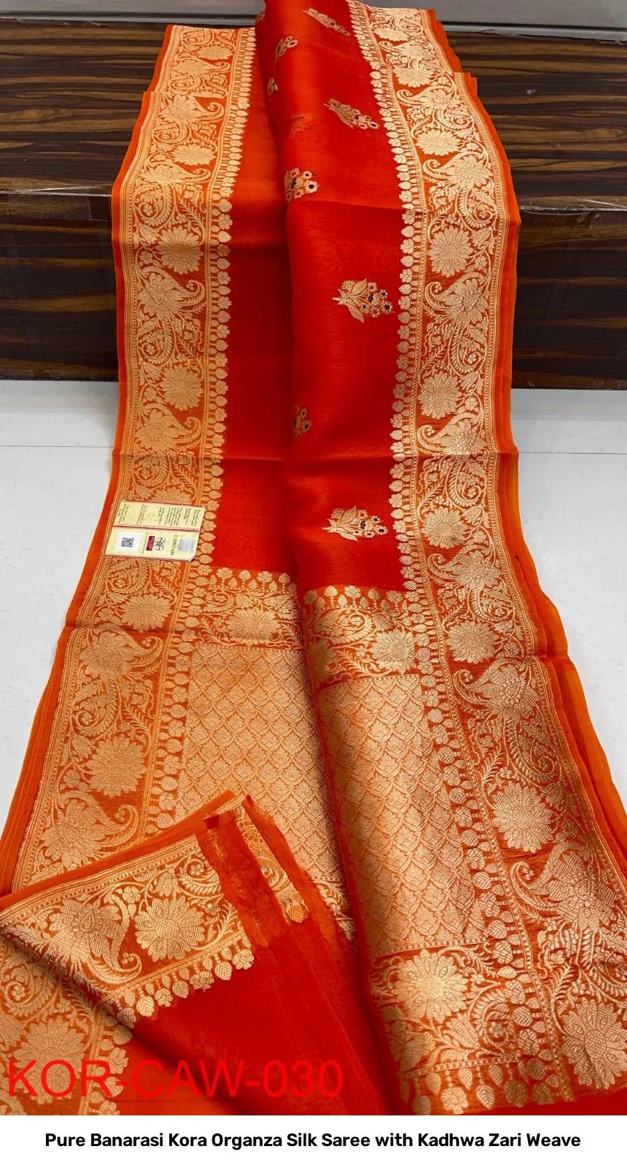 Pure Banarasi Kora Organza Silk Saree with Kadhwa Zari Weave 7