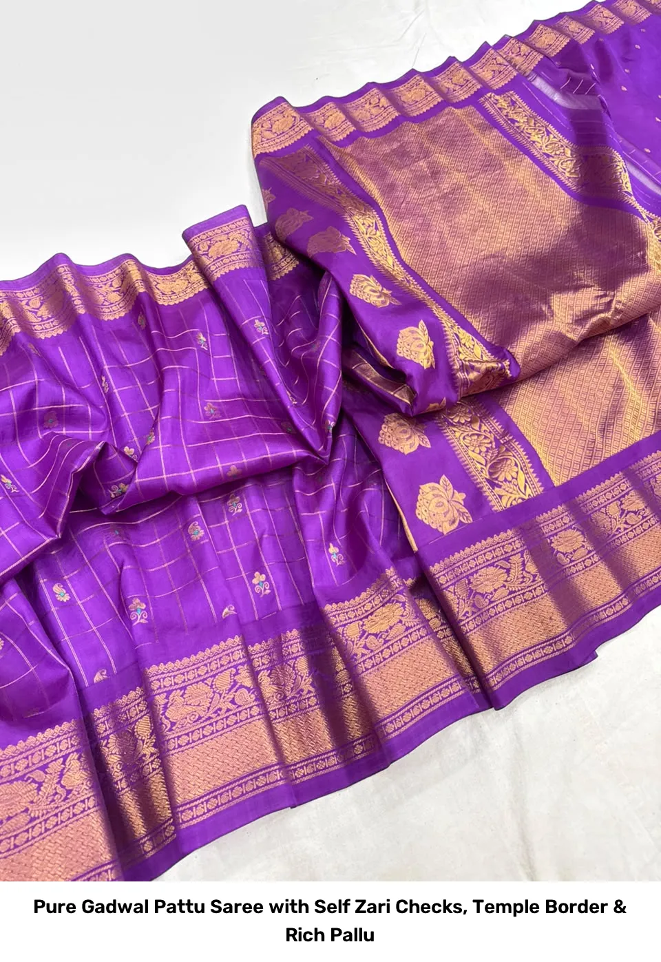 Pure Gadwal Pattu Saree with Self Zari Checks, Temple Border & Rich Pallu 12
