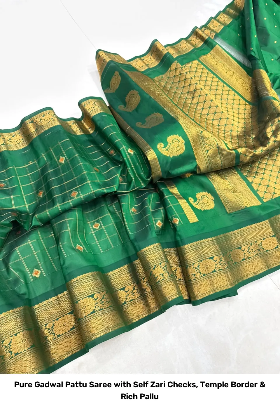Pure Gadwal Pattu Saree with Self Zari Checks, Temple Border & Rich Pallu 8