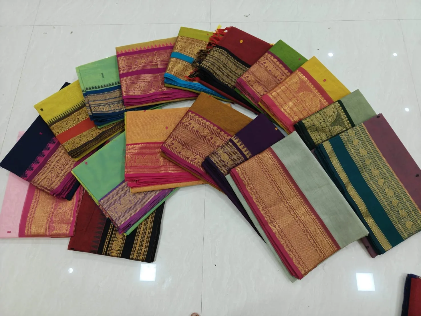 Pure Kanchi Cotton Saree with Traditional Gold Zari Border & All-Over Butta | 100s Count Handloom Drape (6.20M with Blouse)
