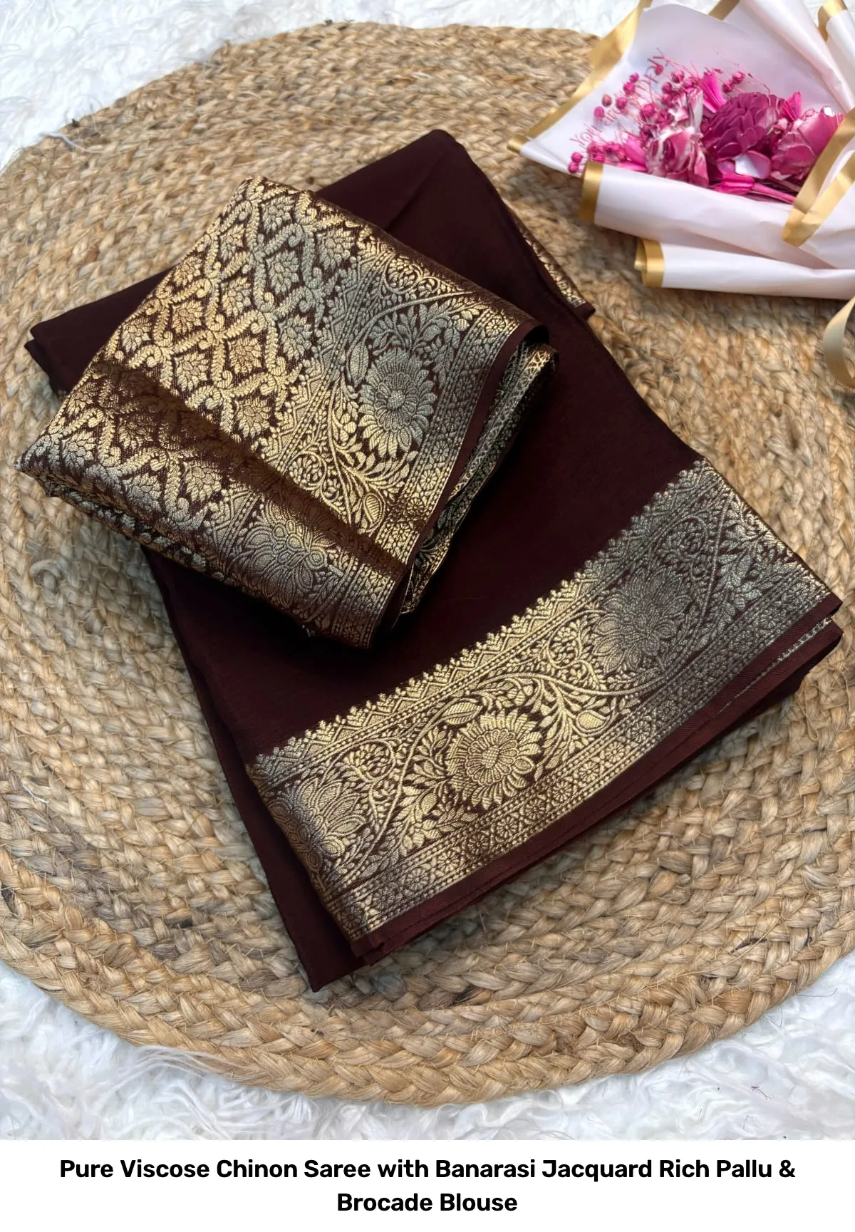 Pure Viscose Chinon Saree with Banarasi Jacquard Rich Pallu & Brocade Blouse 3