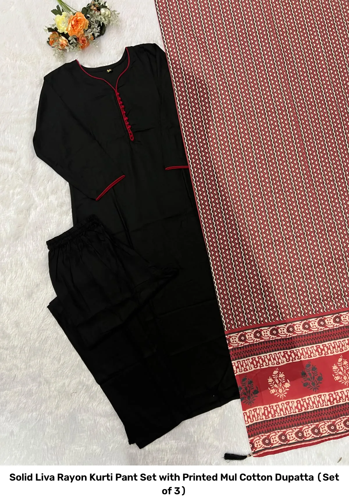 Solid Liva Rayon Kurti Pant Set with Printed Mul Cotton Dupatta (Set of 3) 3