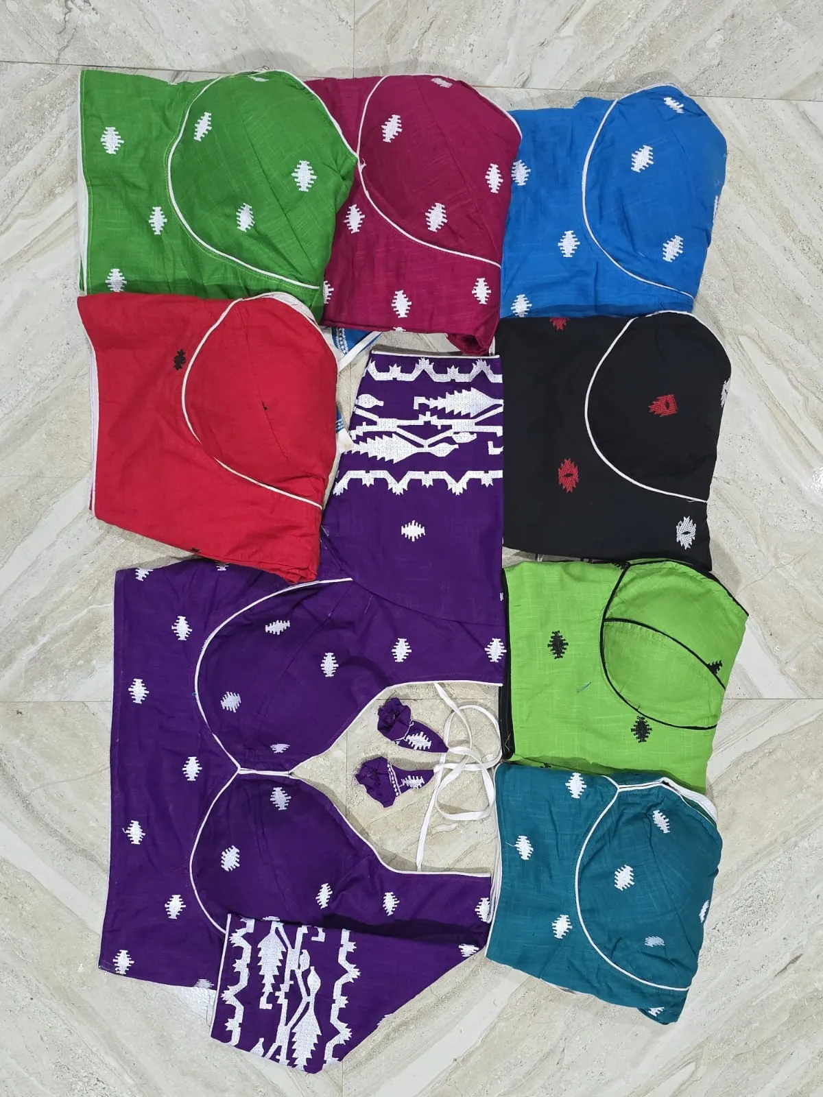 Wholesale Khadi Cotton Jamdani Sabyasachi Cut Readymade Blouse – Padded Back Open Elbow Sleeves (Free Size 32–44)