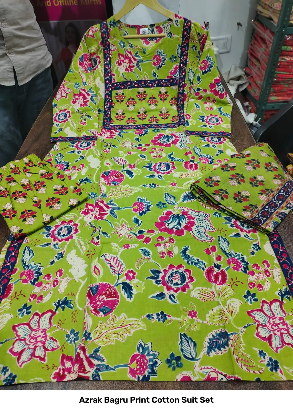 Azrak Bagru Print Cotton Suit Set 9